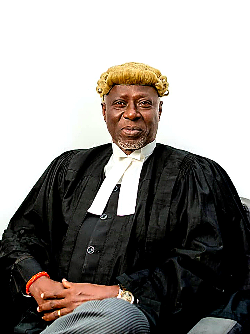 Chief Olumuyiwa Makinde, Barrister & Solicitor